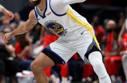 关于Ming在勇士比赛中绝杀，出色防守引发热议！的信息