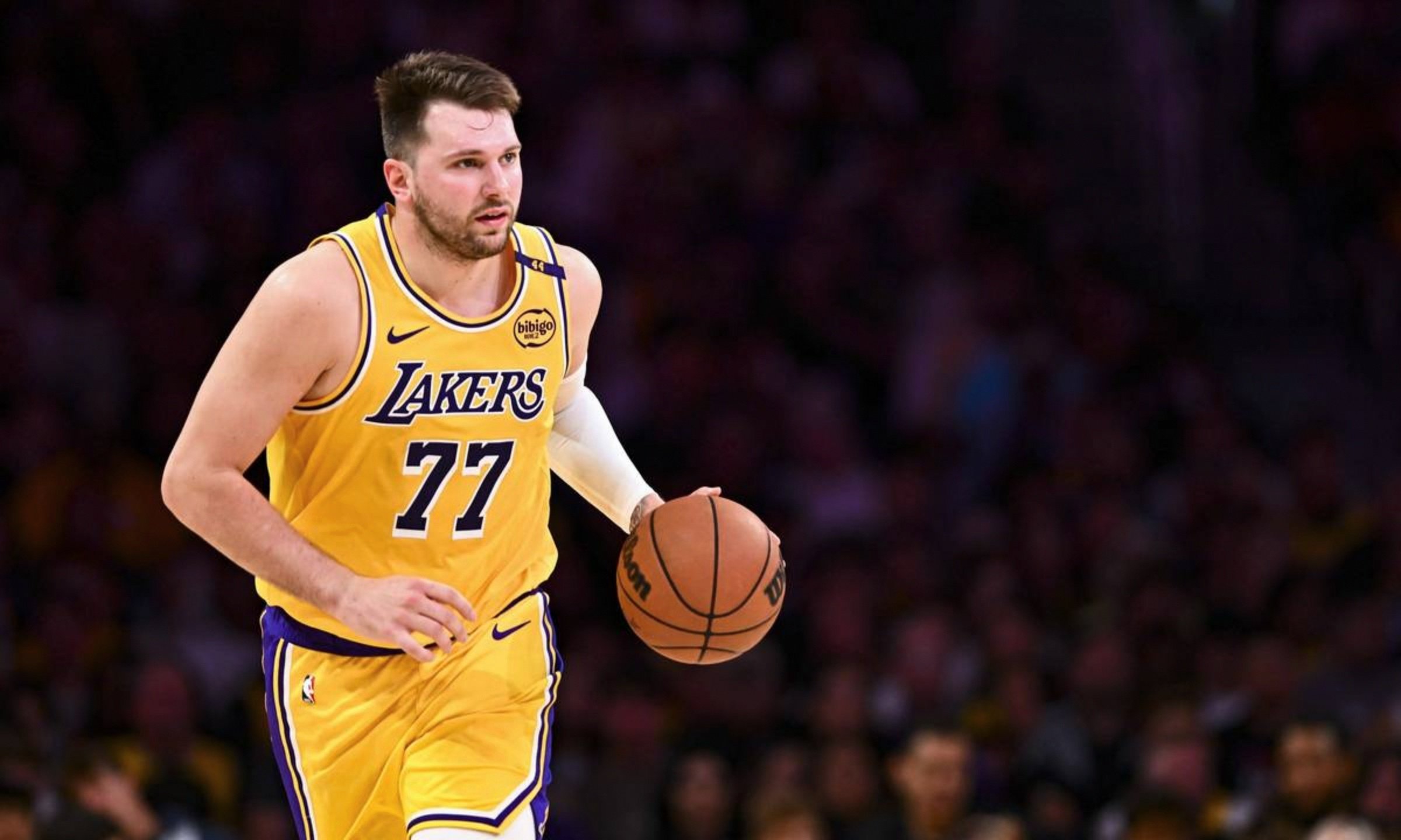 东契奇连续三场比赛得分超过势不可挡，阿森纳挑战极限！的简单介绍